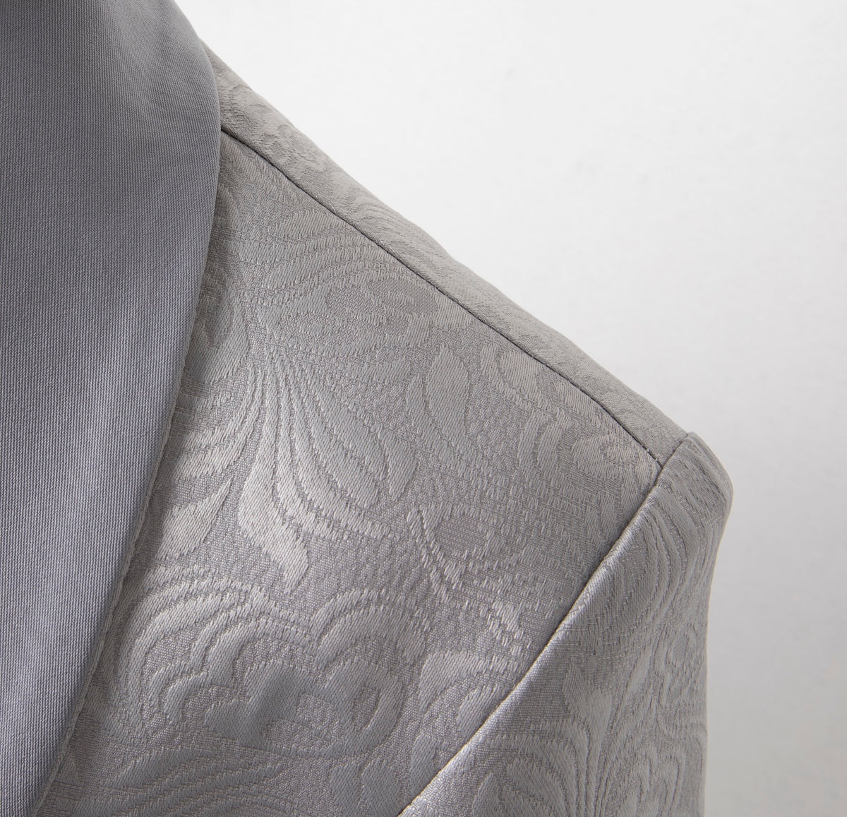Light_Gray_Jacquard_Men_Suits_S8650_SUITMINE