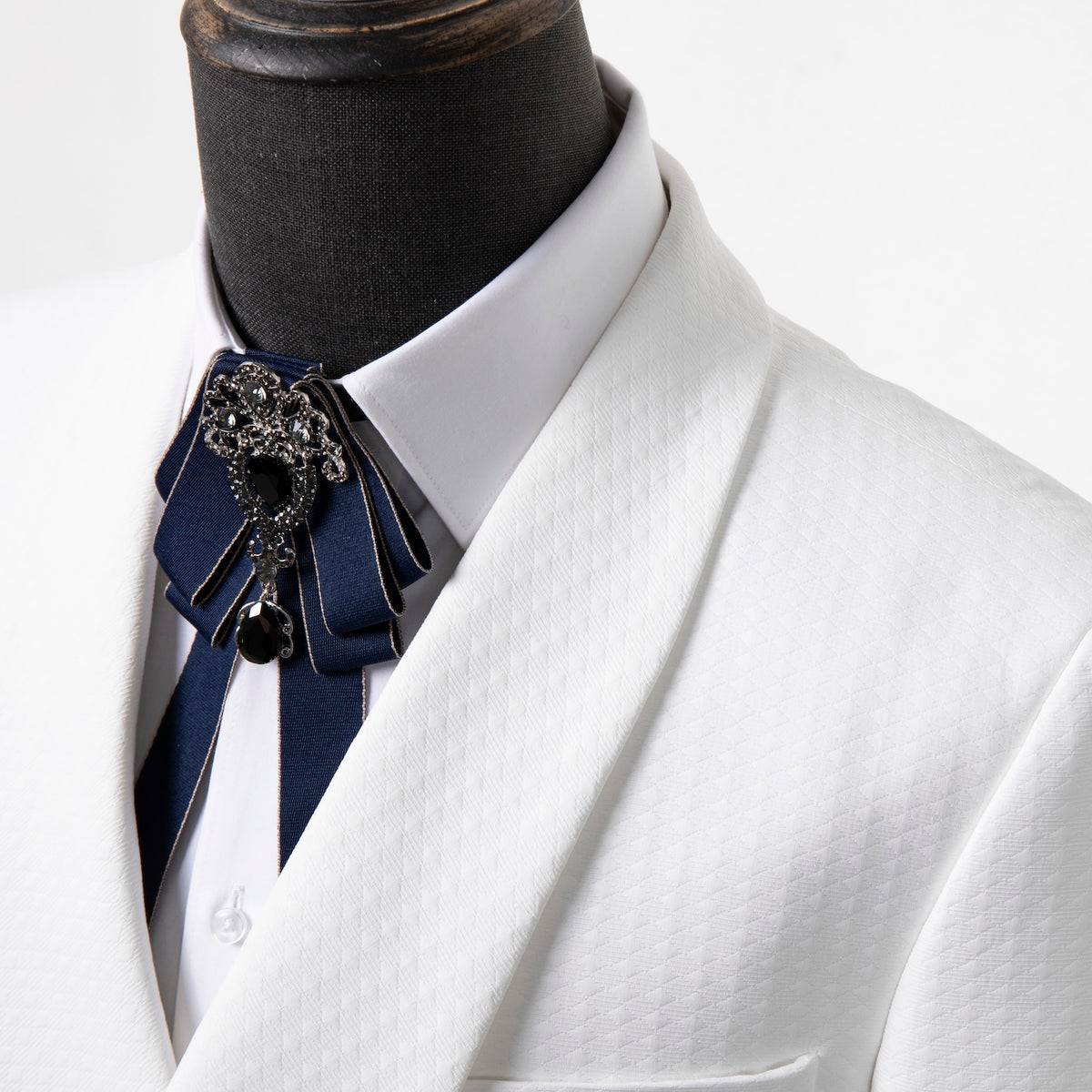 White_Double-breasted_Men_Suits_for_Formal_Weddings_Events_SUITMINE_S8647