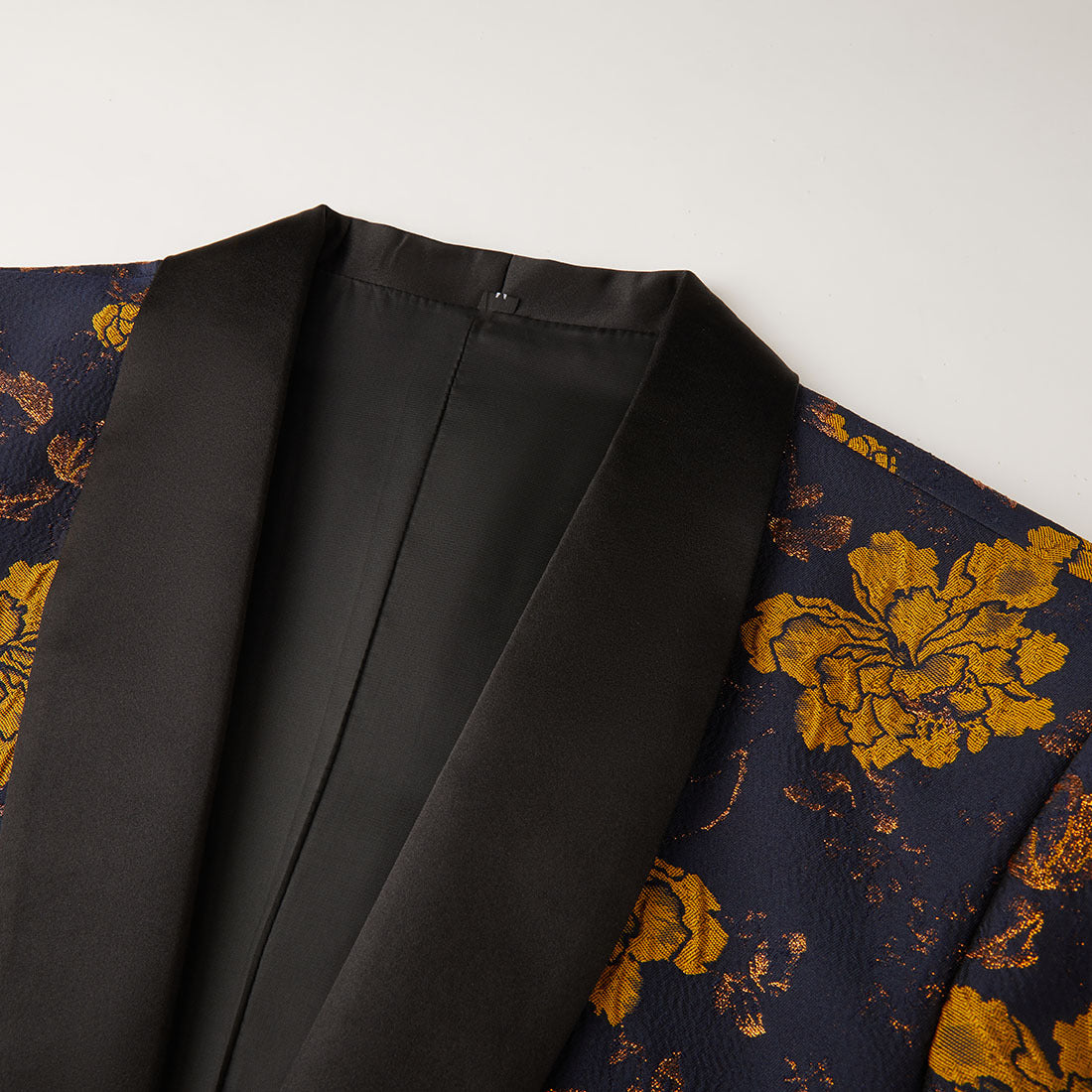 Golden Jacquard Tuxedo S8077