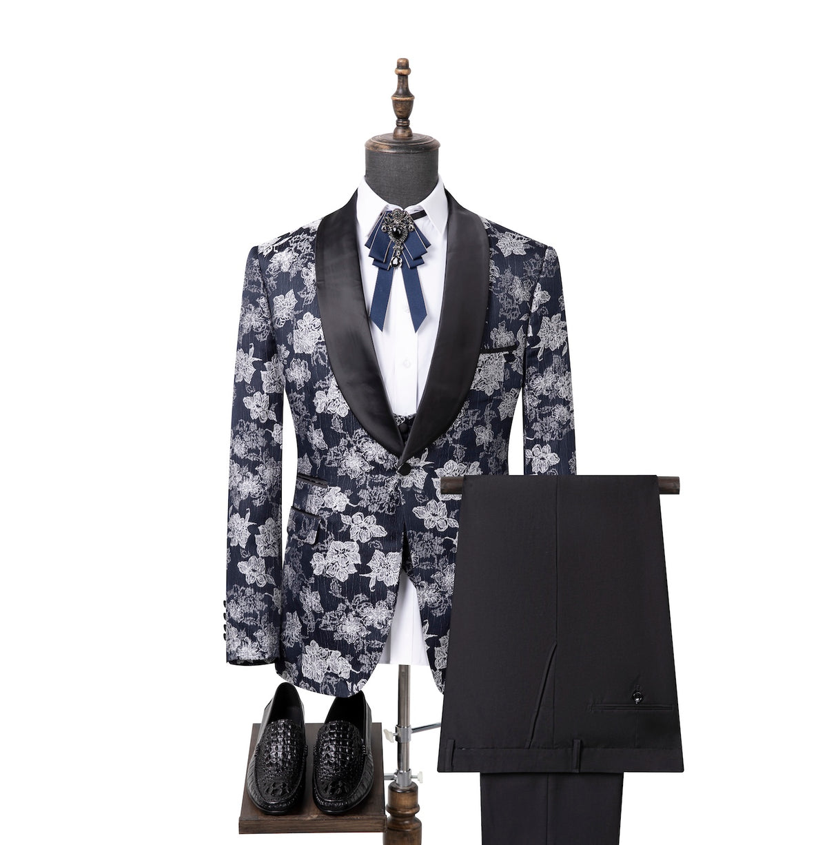 Elegant_Navy_Floral_Men_Suits_S8645_for_Formal_Events_Weddings_by_SUITMINE