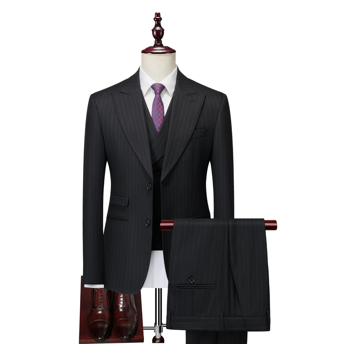 Strategist Pinstripe Suit S8706