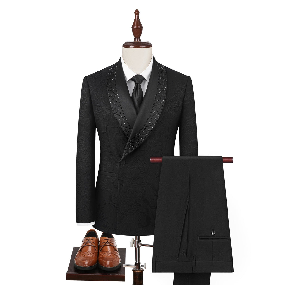 Suitmine men's black double-breasted suit with jacquard pattern and embellished shawl lapels, paired with matching trousers